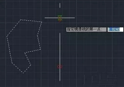 指定镜像线 指定镜像线